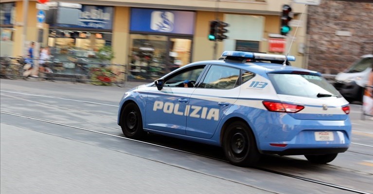Polizia di Stato © Antonello Serino