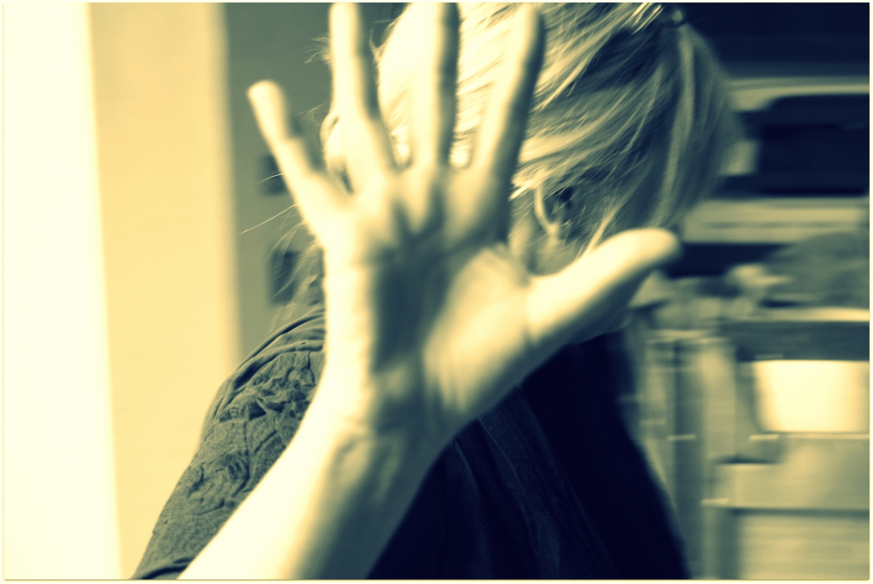 Violenza sulle donne (foto Antonello Serino)
