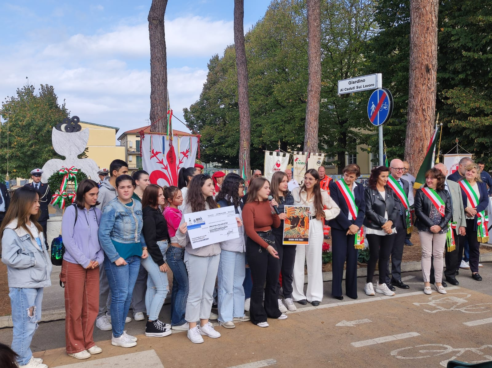 studenti di Fucecchio in mostra nel palazzo comunale