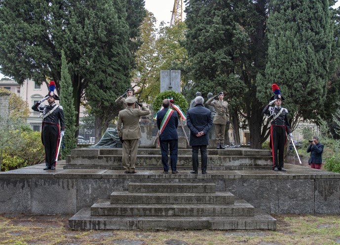 Milani Giornata ricordo caduti militari (Fonte foto Comune di Firenze)