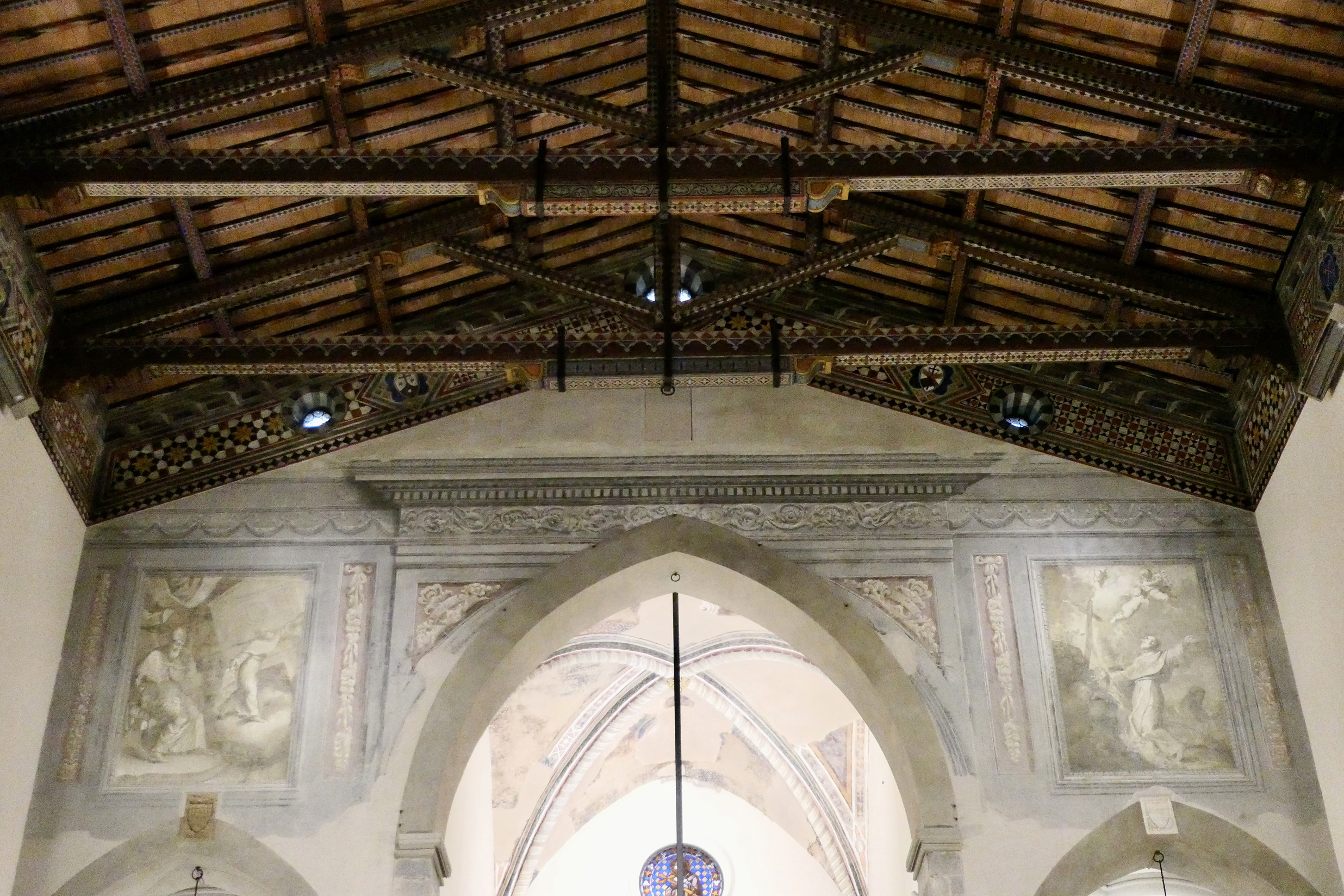 I due affreschi nella chiesa di San Francesco (Fonte foto Diocesi di Prato)