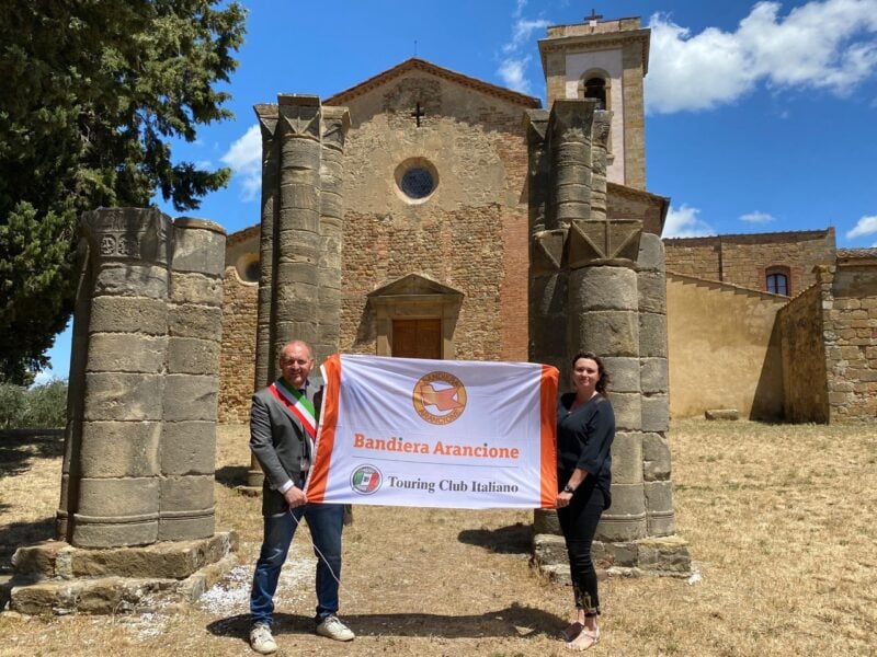 La Bandiera Arancione (Fonte foto Comune di Barberino e Tavrnbelle)