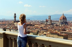 Turismo, boom di presenze nei comuni intorno a Firenze con un +25% di stranieri