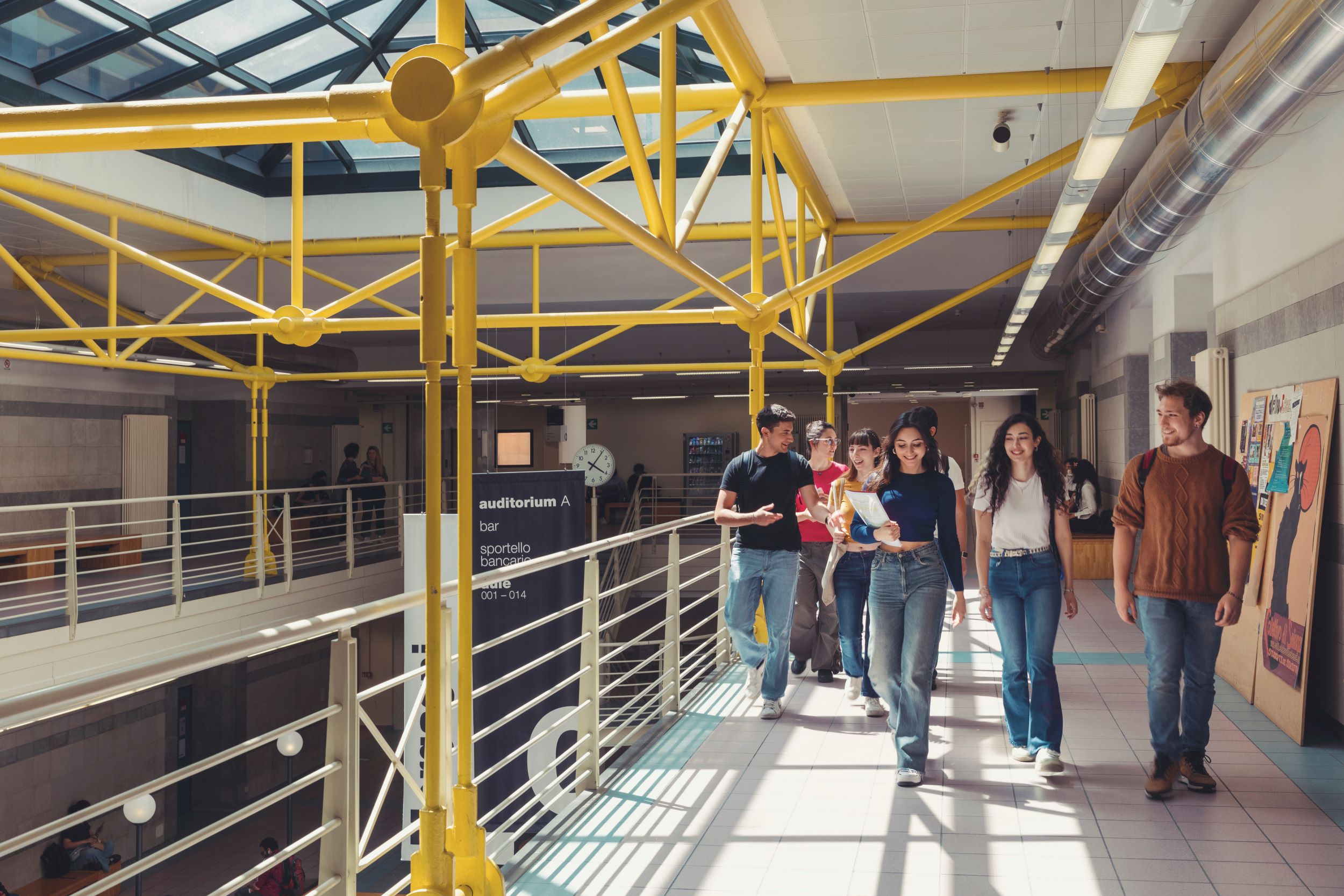 Studentesse e studenti Unifi al Campus Morgagni (Fonte foto Università degli Studi di Firenze)