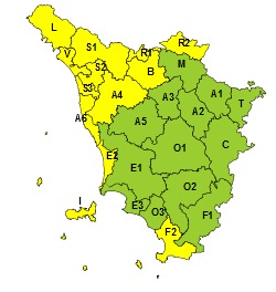 Codice giallo temporali forti, rischio idrogeologico, vento e mareggiate