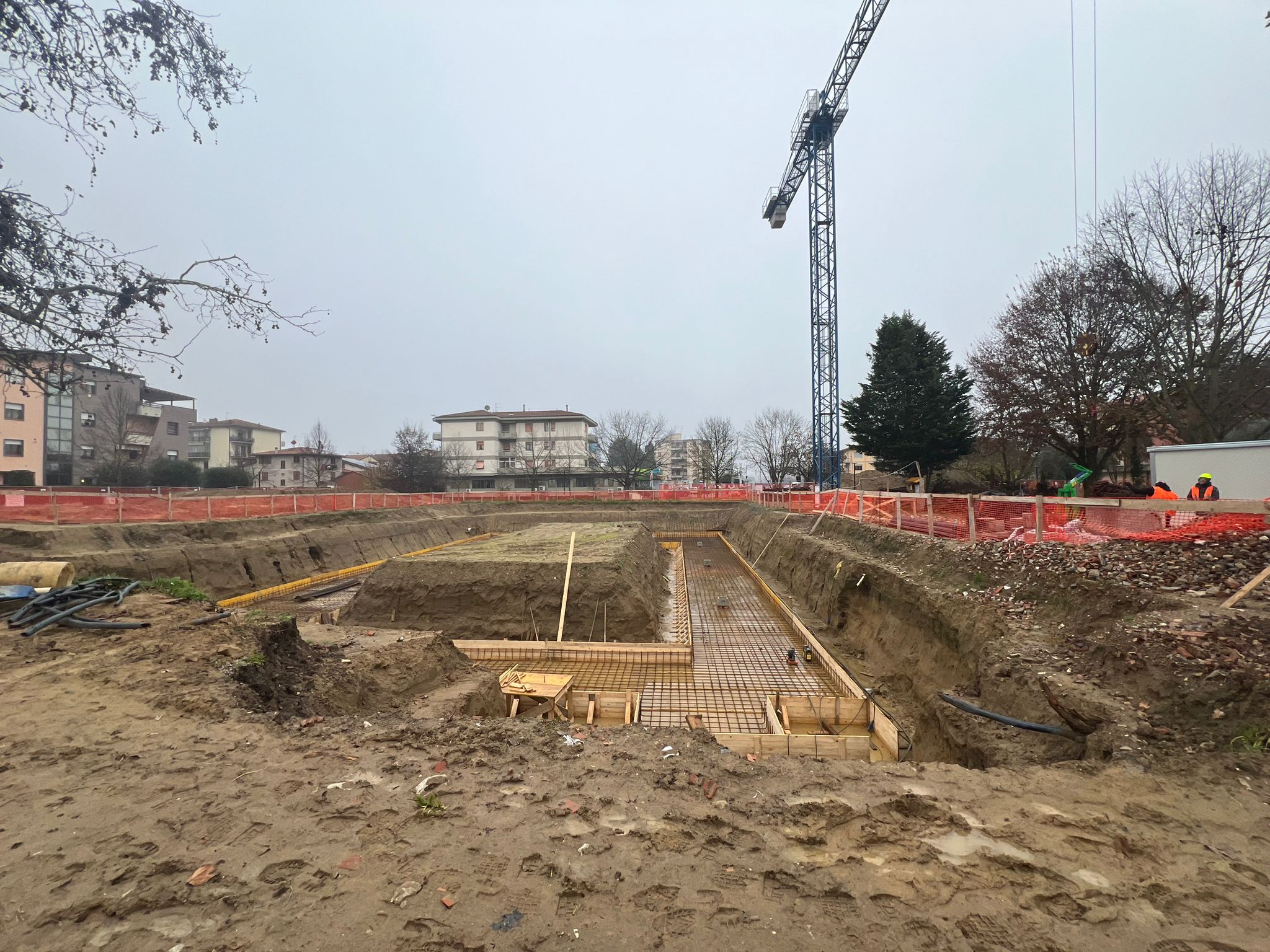 Lavori in corso sulle fondazioni della piscina comunale (Fonte foto Comune di Figline e Incisa Valdarno)