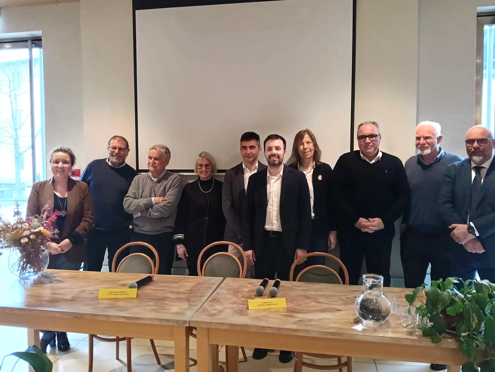 Il Sindaco Andrea Tagliaferri e i relatori del convegno sponge city