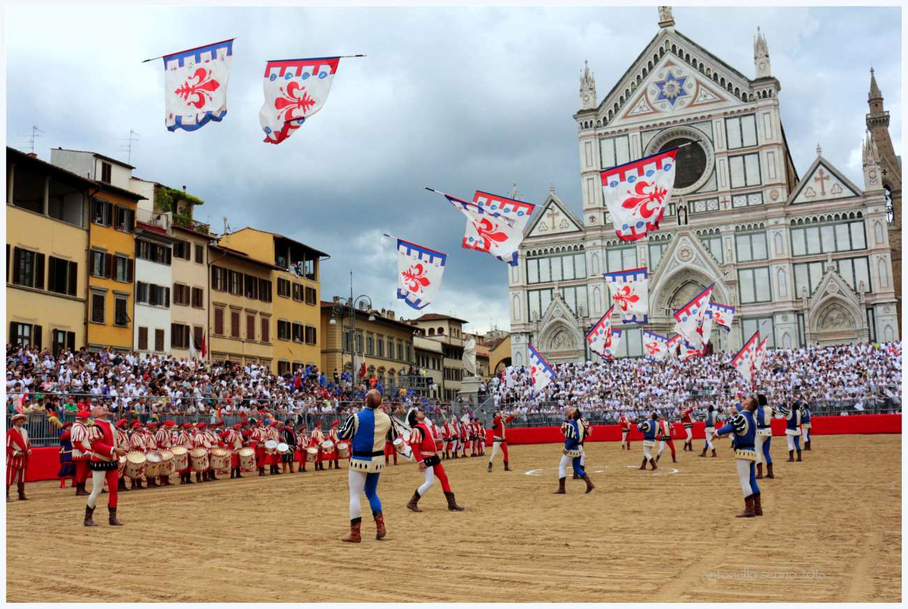 Calcio storico (foto archivio Antonello Serino - Met Ufficio Stampa)