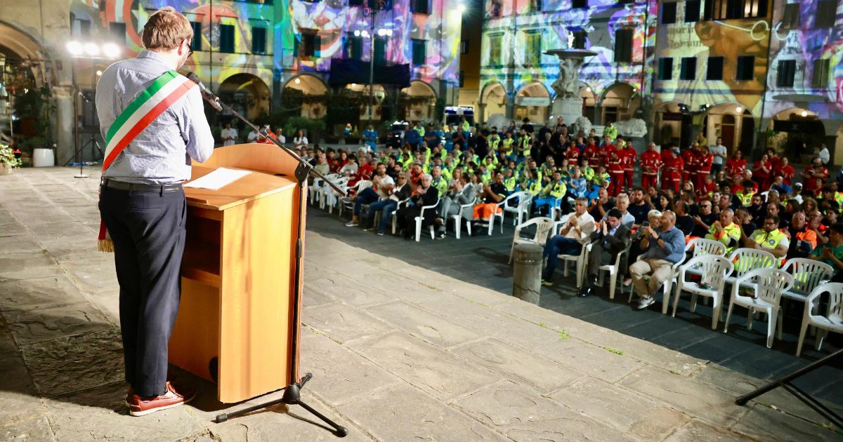 Alluvione, Empoli ringrazia i volontari di Protezione Civile: "Vostra presenza solida, calma, sincera e leale"