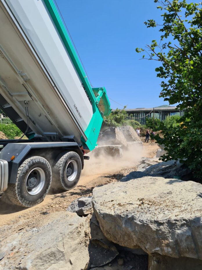 Lavori di bonifica dopo l'alluvione di marzo a Calenzano (Fonte foto comunicato Consorzio di Bonifica Medio Valdarno)