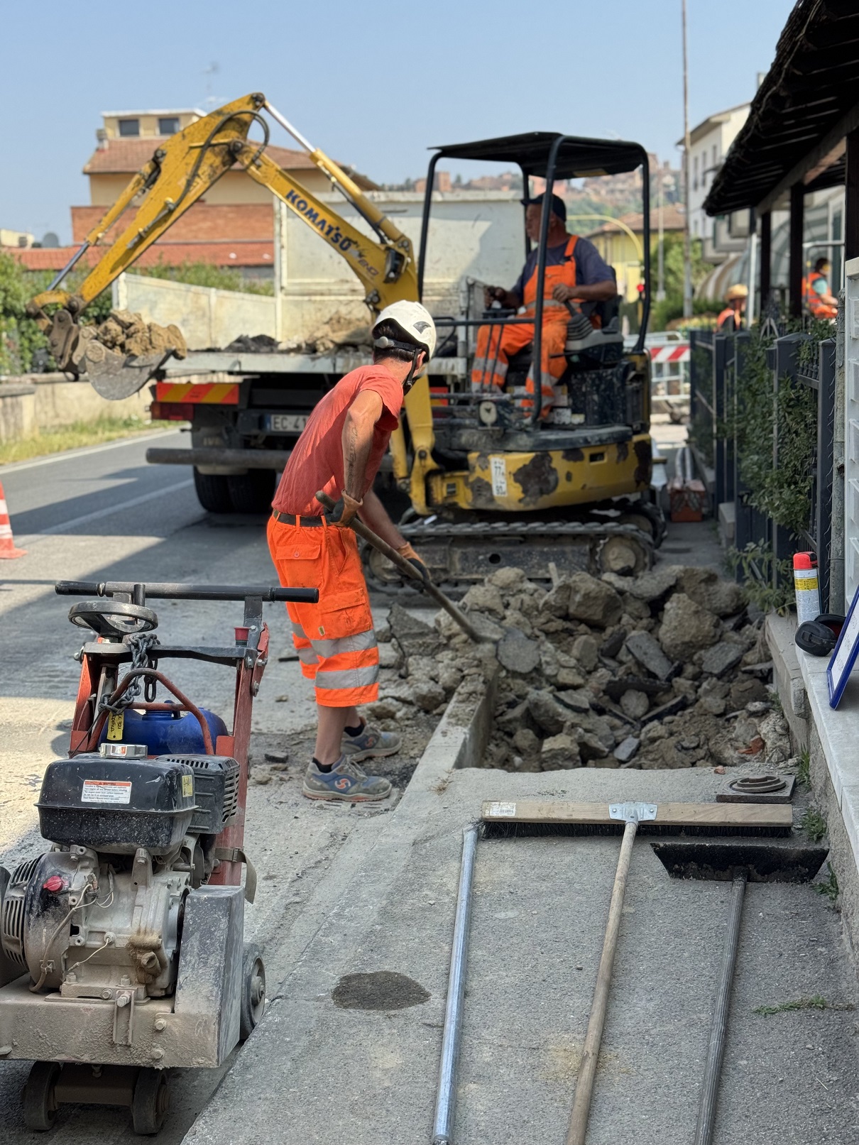 Via Romana (Foto da comunicato Acque Spa)