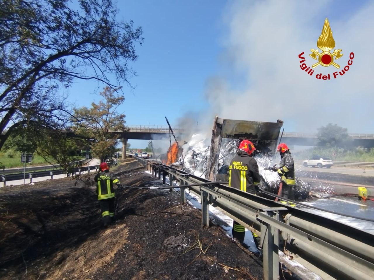 Fonte foto Vigili del Fuoco - Intervento sulla FIPILI