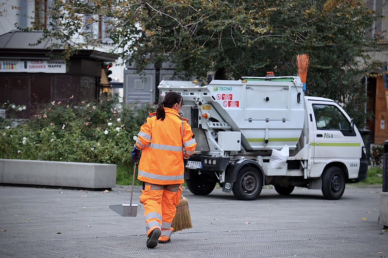 Plures Alia potenzia i servizi per garantire il decoro urbano (foto Antonello Serino Met Ufficio Stampa)