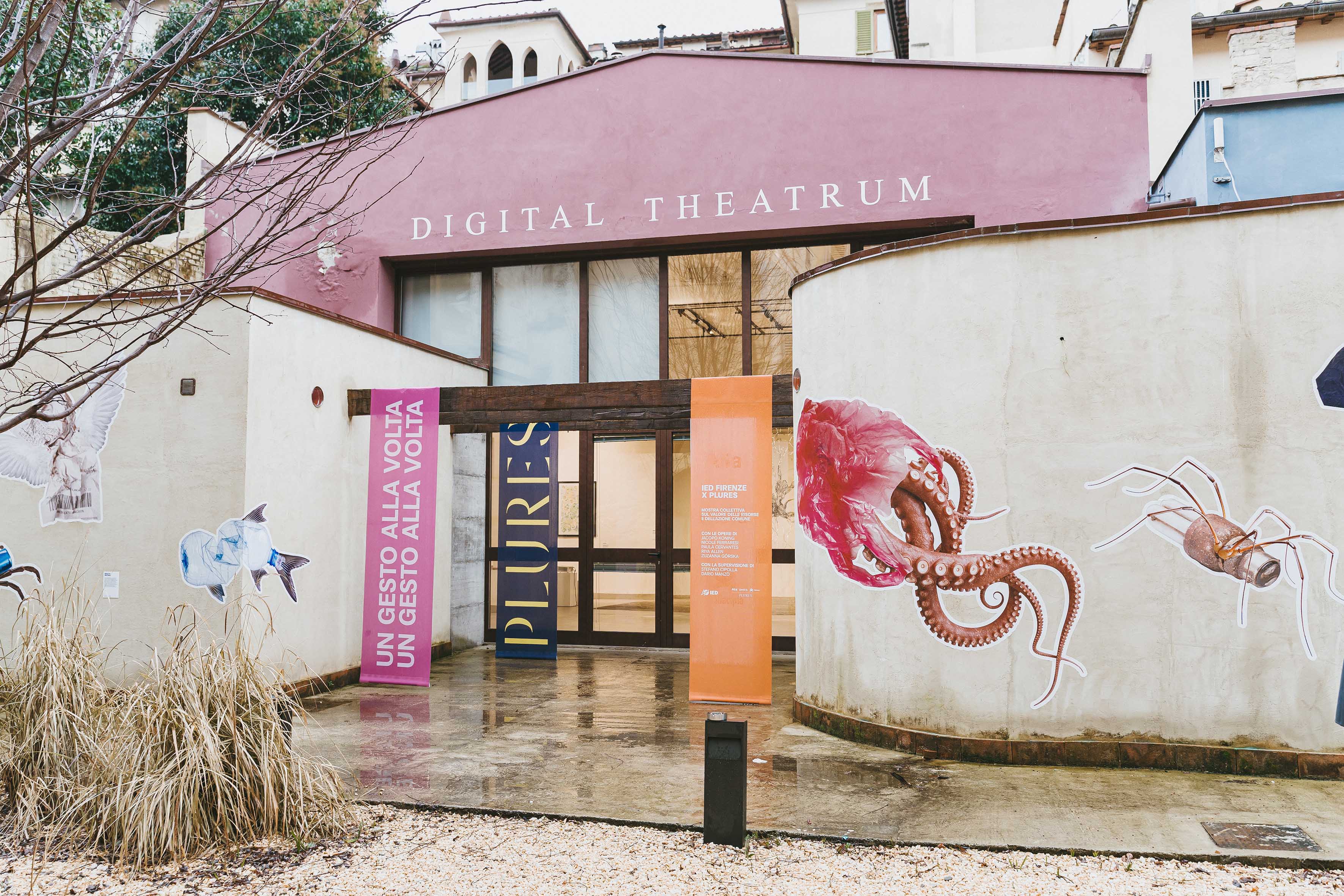 001-ied firenze x plures-260204-allestimento-mostra-ph-andolcetti-studio-casati-4113 (fonte foto comunicato stampa)