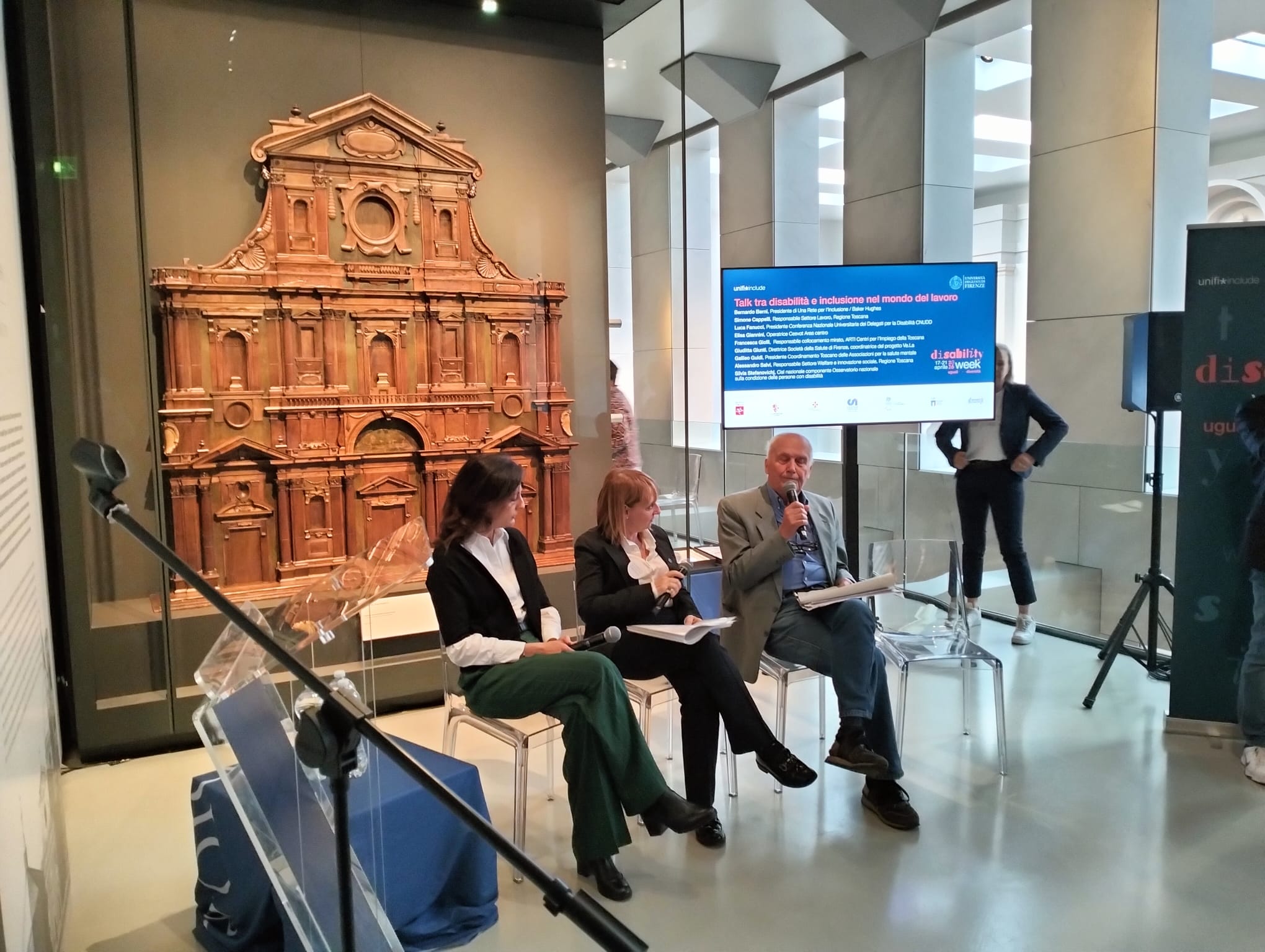 Un momento del talk con Elisa Giannini, Maria Paola Monaco, Galileo Guidi (Fonte foto comunicato Università degli Studi di Firenze)