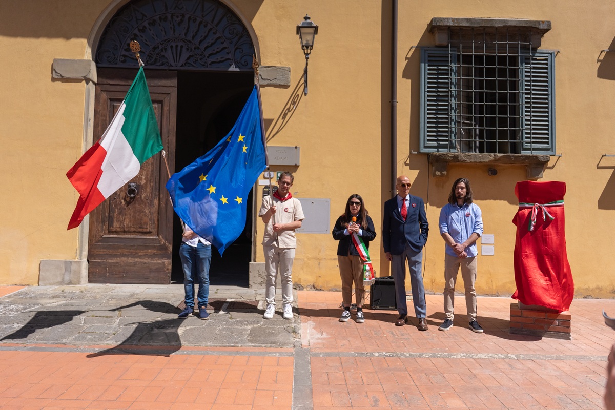 Inaugurazione statua in ricordo della Liberazione di San Piero (Fonte foto Pro Loco San Piero)