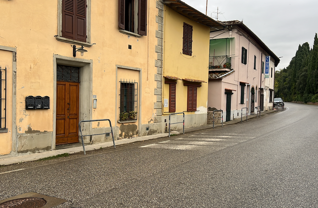 Montagnana, marciapiedi (Foto da comunicato Comune di Montespertoli)
