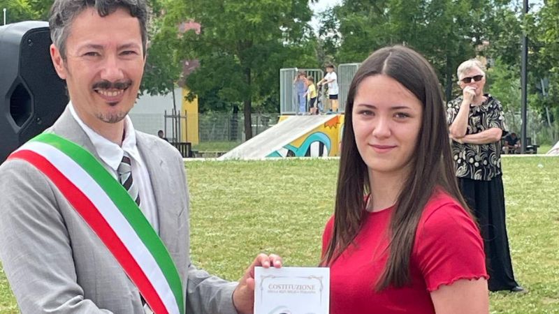 Vinci. Festa della Repubblica, il Comune celebra donando la Costituzione ai neo-diciottenni