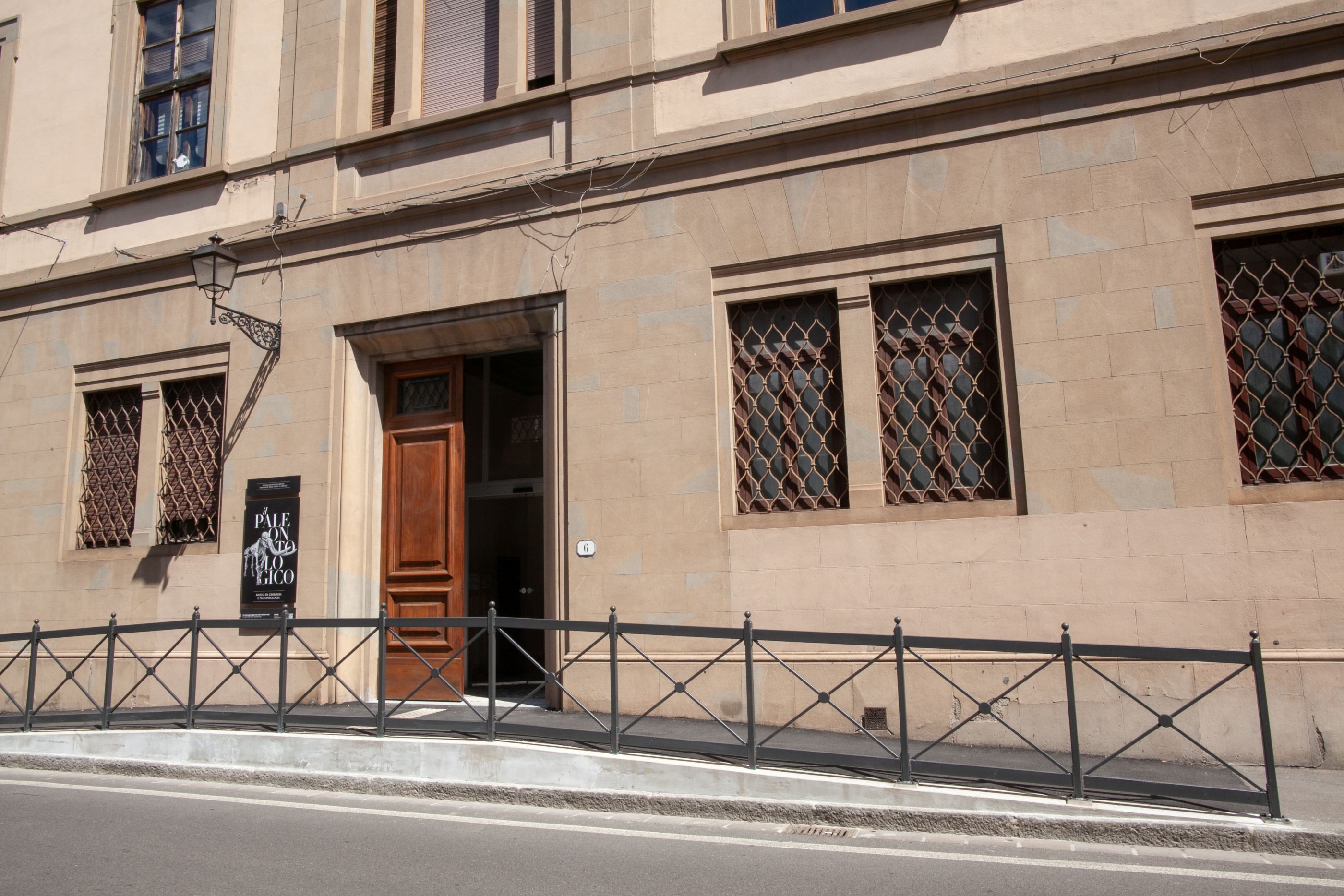 il nuovo ingresso con rampa (fonte foto comunicato stampa)