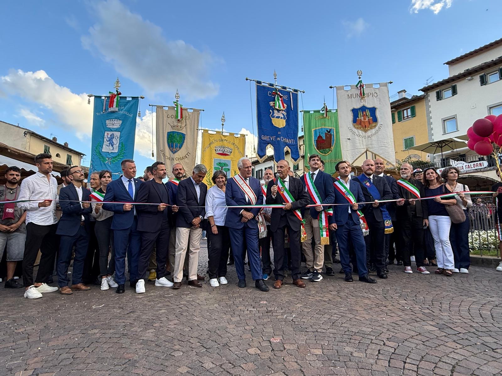 54ma edizione “Expo Chianti Classico". La rassegna del vino porta le cantine in piazza con i produttori di tutti i comuni del Chianti Classico