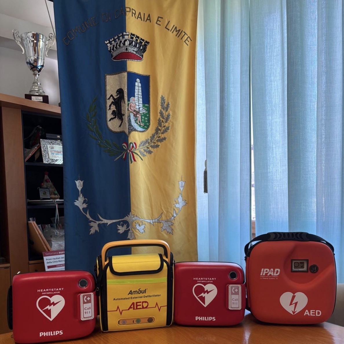I 4 nuovi defibrillatori nel Comune di Capraia e Limite