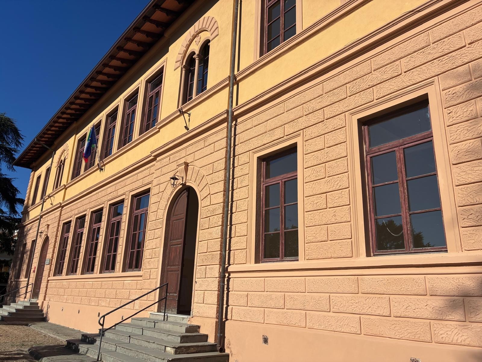 La scuola primaria Domenico Giuliotti (Fonte foto comunicato Comune di Greve in Chianti)