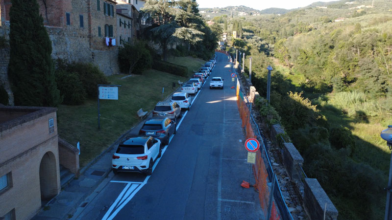 Vinci. Manutenzioni, in corso le operazioni di rifacimento della segnaletica stradale