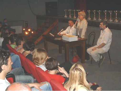 La premiazione di Scuola Teatro 2005 al Teatro di Rifredi