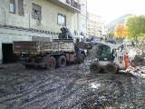 Rimozione di fango in Lunigiana ad opera dei tecnici della Protezione civile della Provincia di Firenze