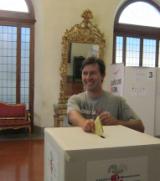 Il Sindaco Nardella al voto in Palazzo Medici Riccardi