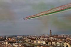 Il volo sulla città di Firenze (foto di Antonello Serino, Ufficio Stampa - Redazione di Met)