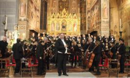 Il Maestro Giuseppe Lanzetta con l'Orchestra da Camera Fiorentina