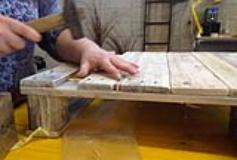 Progetto il Ponte. Lavorare il legno per lavorare su se stessi (foto da comunicato)