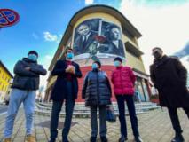Empoli: presentato alla città il grande murales per Rina Chiarini e Remo Scappini