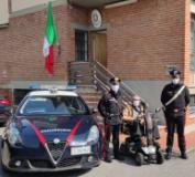 Carabinieri recuperano carrozzina rubata a un uomo con problemi di deambulazione