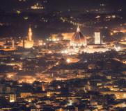 Veduta notturna di Firenze (foto sito Comune di Firenze)