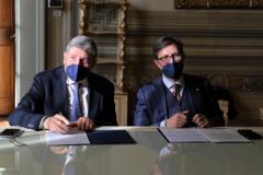 Firma protocollo Protezione Civile (foto Antonello Serino, Ufficio Stampa - Redazione Met)