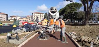 Nuovo centro cittadino di Montemurlo, vanno avanti i lavori. Realizzata la pavimentazione dei vialetti interni