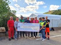 Vernio in aiuto di Marradi. Consegna assegno (Fonte foto Comune di Vernio)