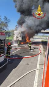 Fonte foto Vigili del Fuoco - Intervento sulla FIPILI