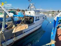 Imbarcazione sequestrata