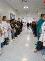 Una targa per ricordare Maria Fortunata Gambardella. Commemorazione in Chirurgia A1 dove lavorava l’infermiera (Fonte foto Ausl Toscana Centro)