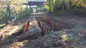 La sponda sinistra dell'Elsa durante l'intervento (Fonte foto Consorzio di Bonifica Medio Valdarno)