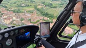 Festa del volo, Vinci diventa un aerodromo. Nel borgo esposizioni di aeromodelli e voli panoramici in elicottero