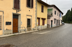 Montagnana, marciapiedi (Foto da comunicato Comune di Montespertoli)