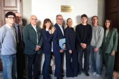 L'intitolazione della palestra del liceo Castelnuovo di Firenze a Lorenzo Guarnieri (Foto di Antonello Serino, Met Ufficio Stampa)