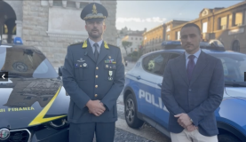 Operazioni Guardia di Finanza e Polizia di Stato (Frame video da comunicato sala stampa Guardia di Finanza)