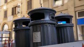 Al via il potenziamento della rete dei cestini nel centro storico di Firenze (Fonte foto comunicato Plures Alia)