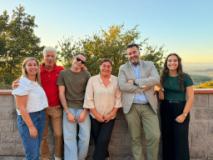 Il Sindaco con la Giunta del Comune di Montespertoli (Foto da comunicato)
