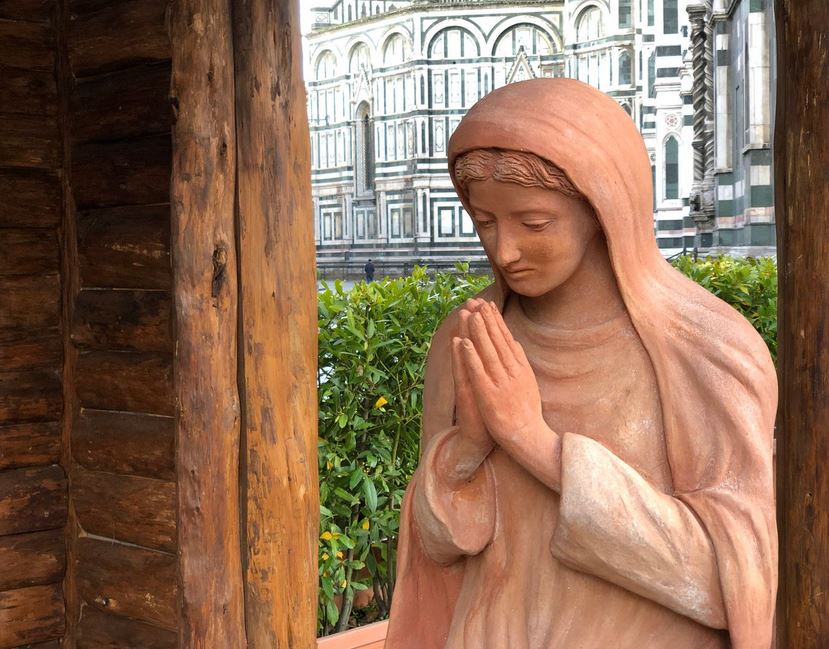 Presepe sul sagrato del Duomo di Firenze